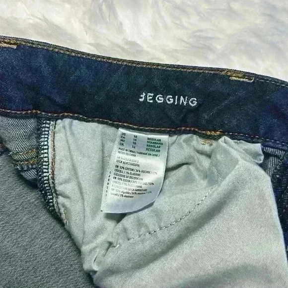 American Eagle Outfitters Dark Wash Denim Jeans Jeggings Women’s Size 10 - Picture 8 of 10